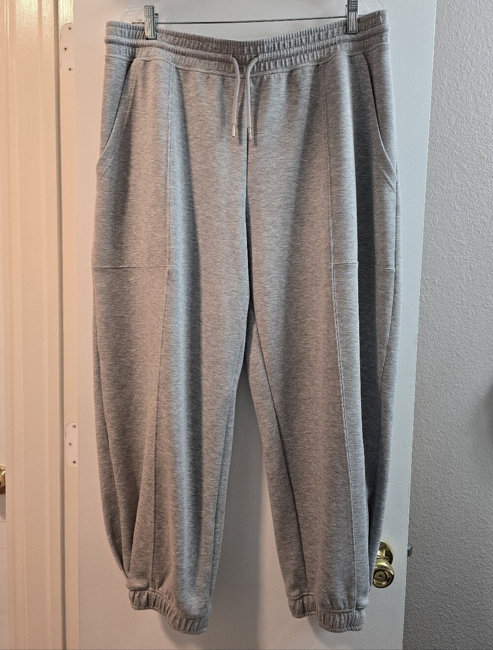 12 Womens Gray Drawstring Scuba Type Jogger Pants
